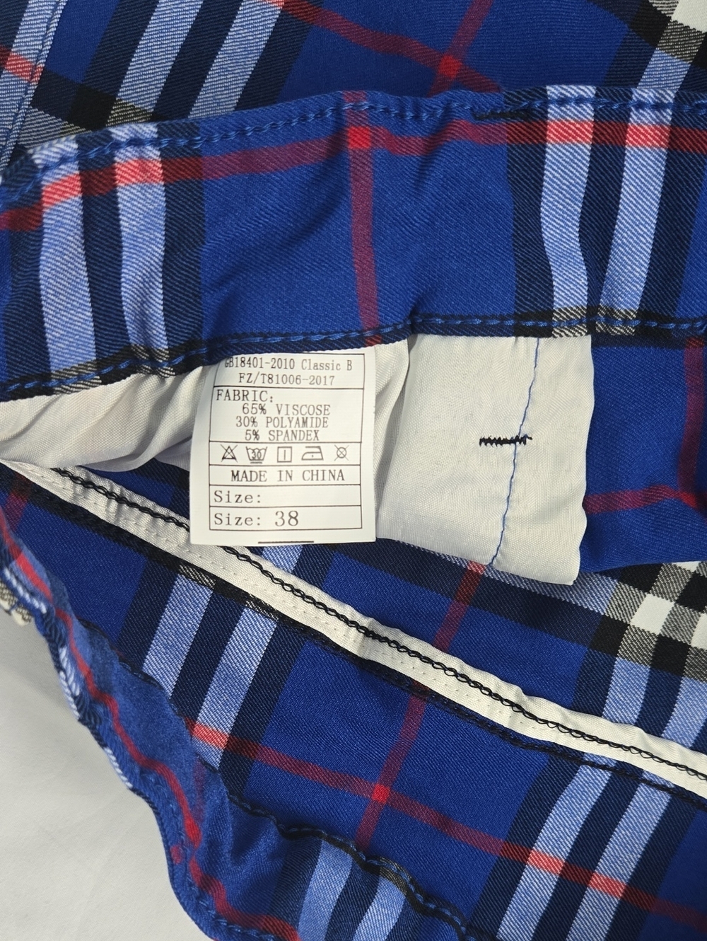 Men's Blue Checkered Pants, BURBERRY Style Pattern, Casual And Chic. - Picture 9 of 10